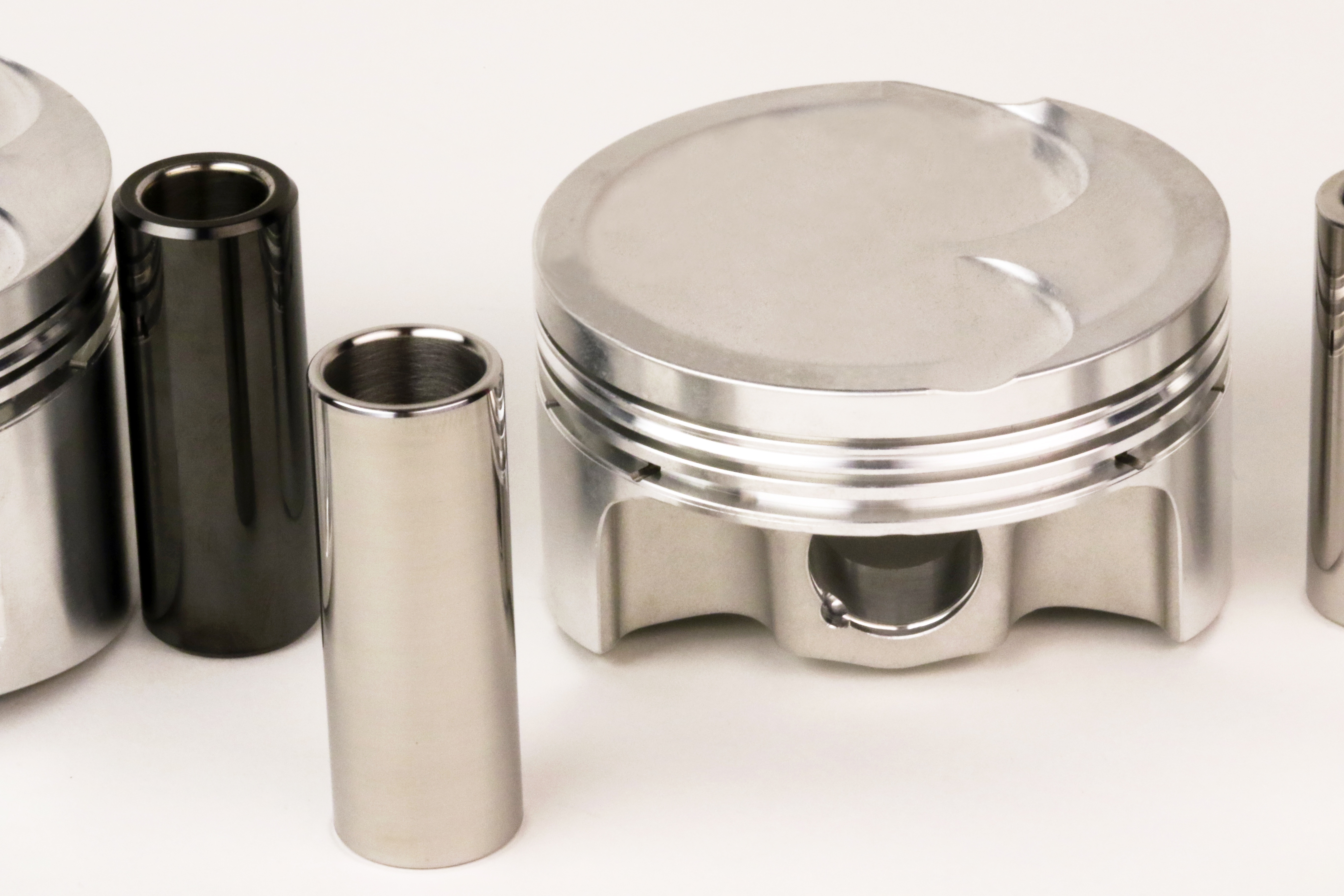 Different Wrist Pin Oiling Styles Explained